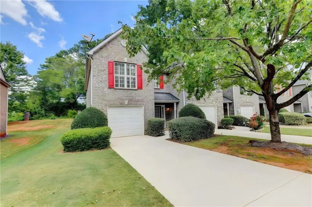 75 Fern Crest Drive, Lawrenceville