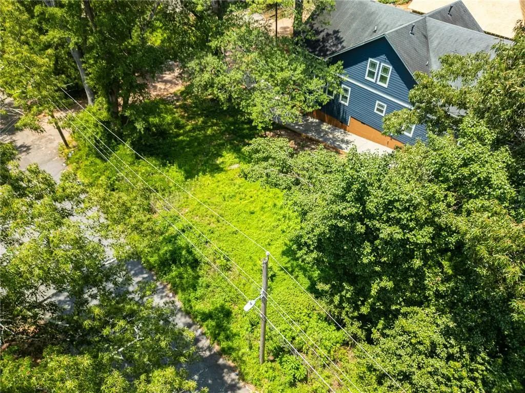 1981 Lois Place, Atlanta