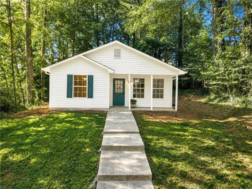945 Buford Dam Road, Cumming