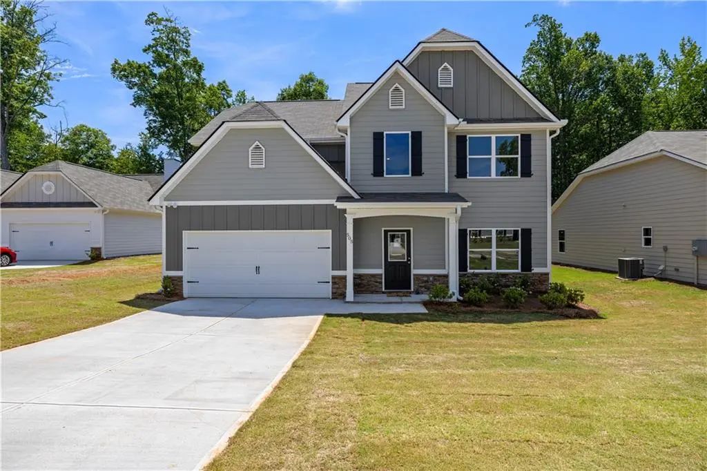 505 Charleston Place, Villa Rica