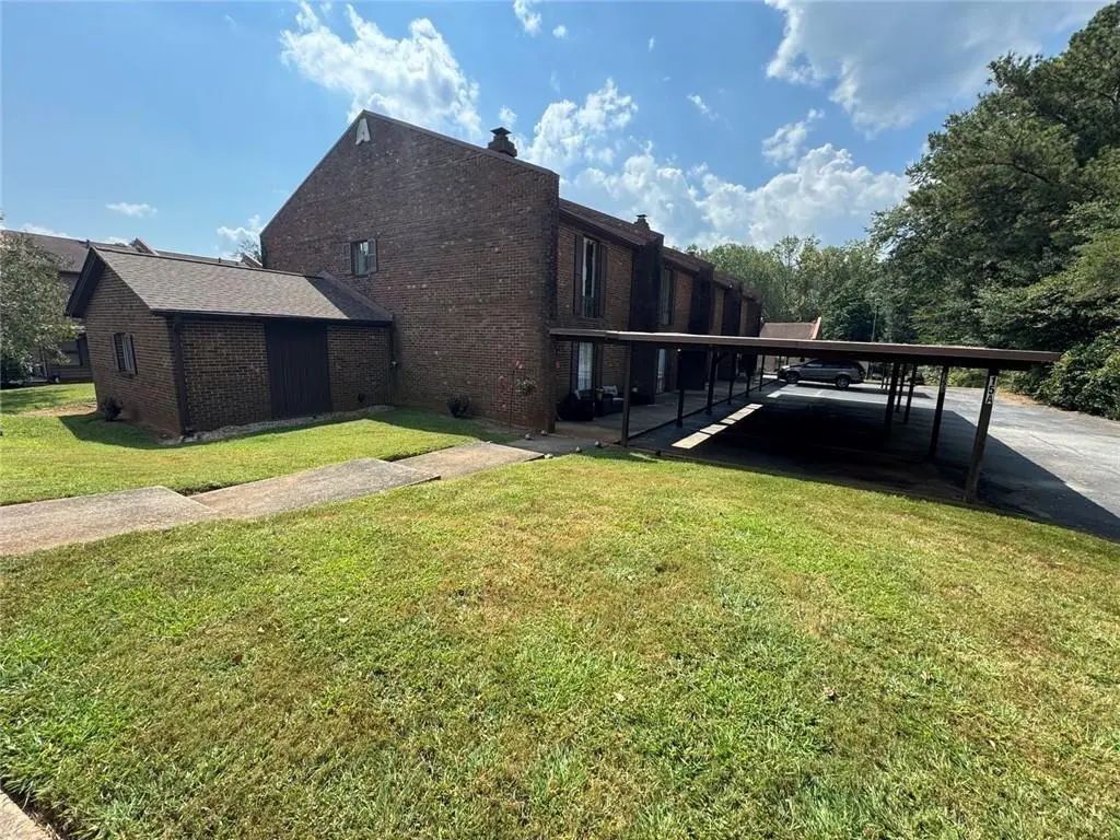 19 A Little Mountain Village, Ellenwood