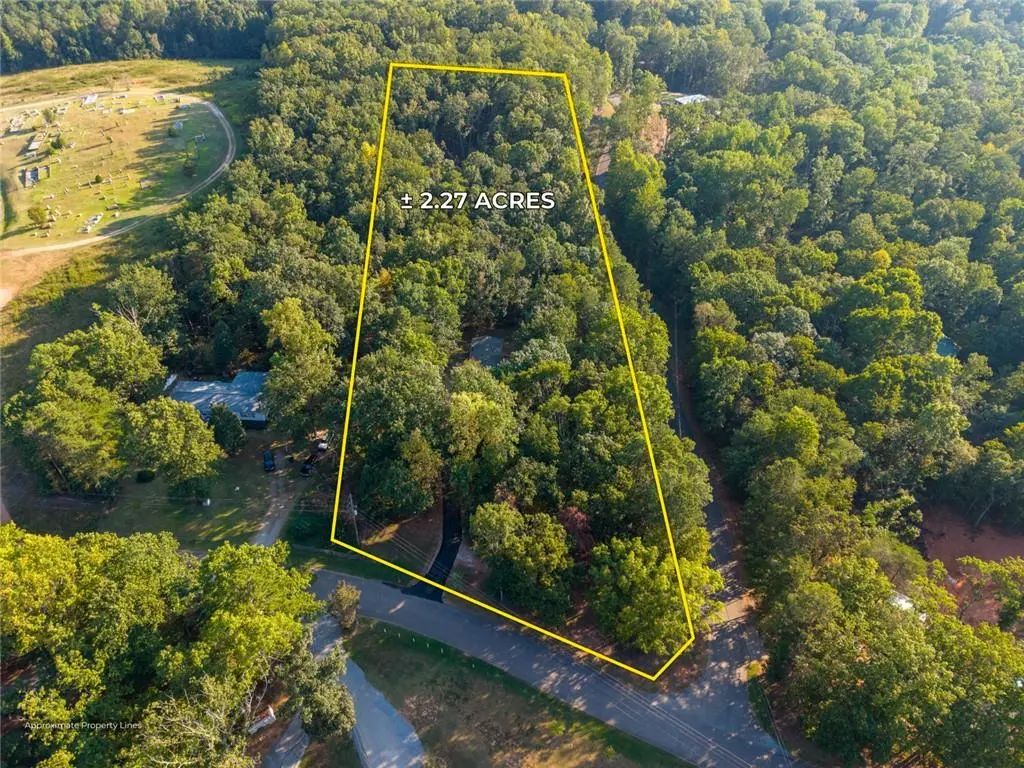 81 Cherokee Trail, Ball Ground