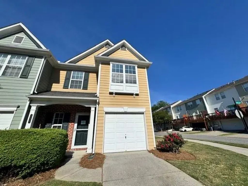 320 Antebellum Place, Woodstock