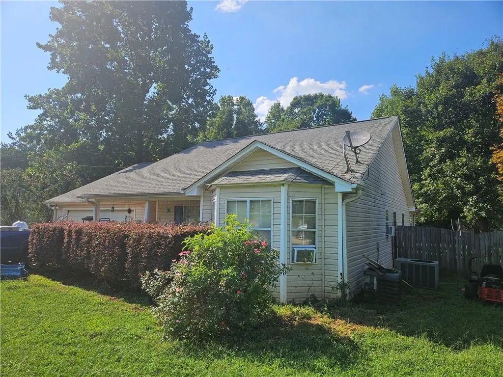 85 Pleasant Hills Drive, Covington