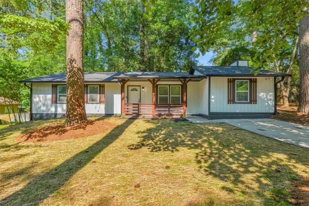 8438 N Pond Drive, Riverdale