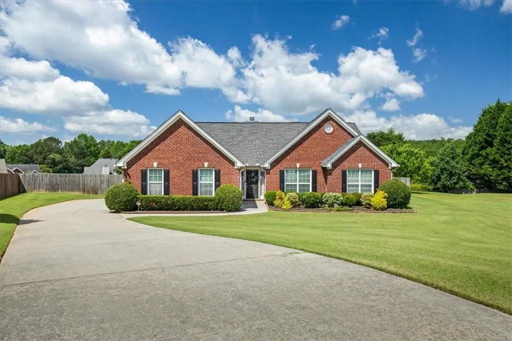 2615 Snowcrest Place, Bethlehem