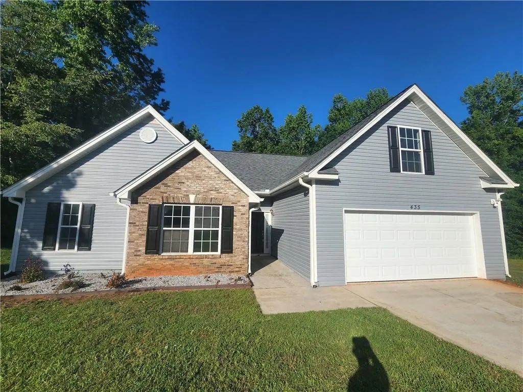 435 Butler Bridge Circle, Covington