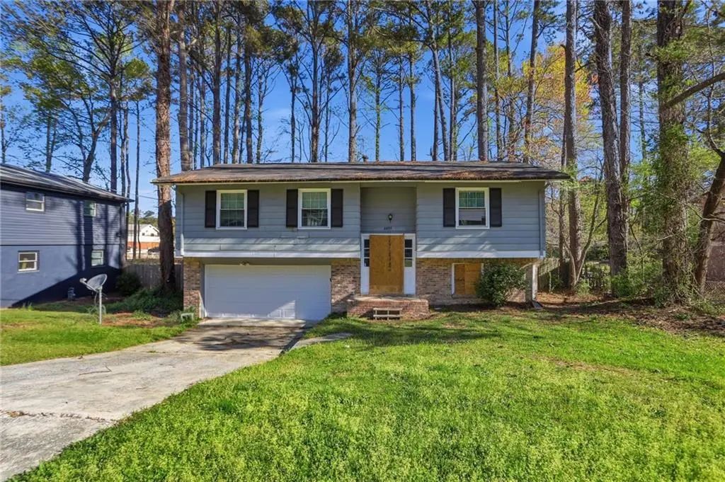 6665 Hidden Brook Trail, Atlanta