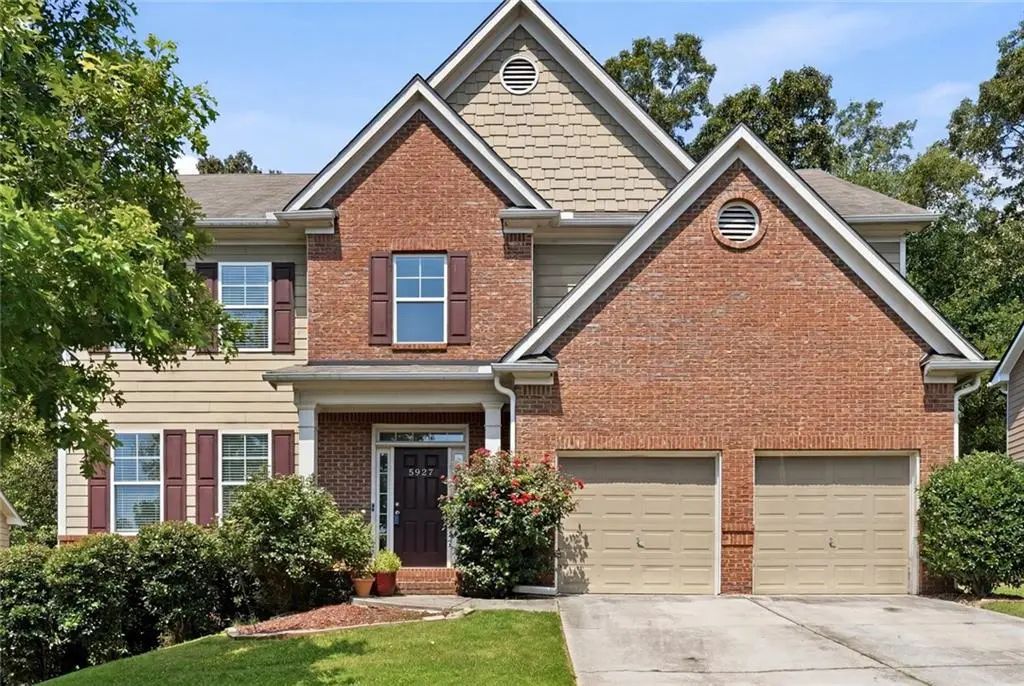 5927 Hendrix Lane, Mableton