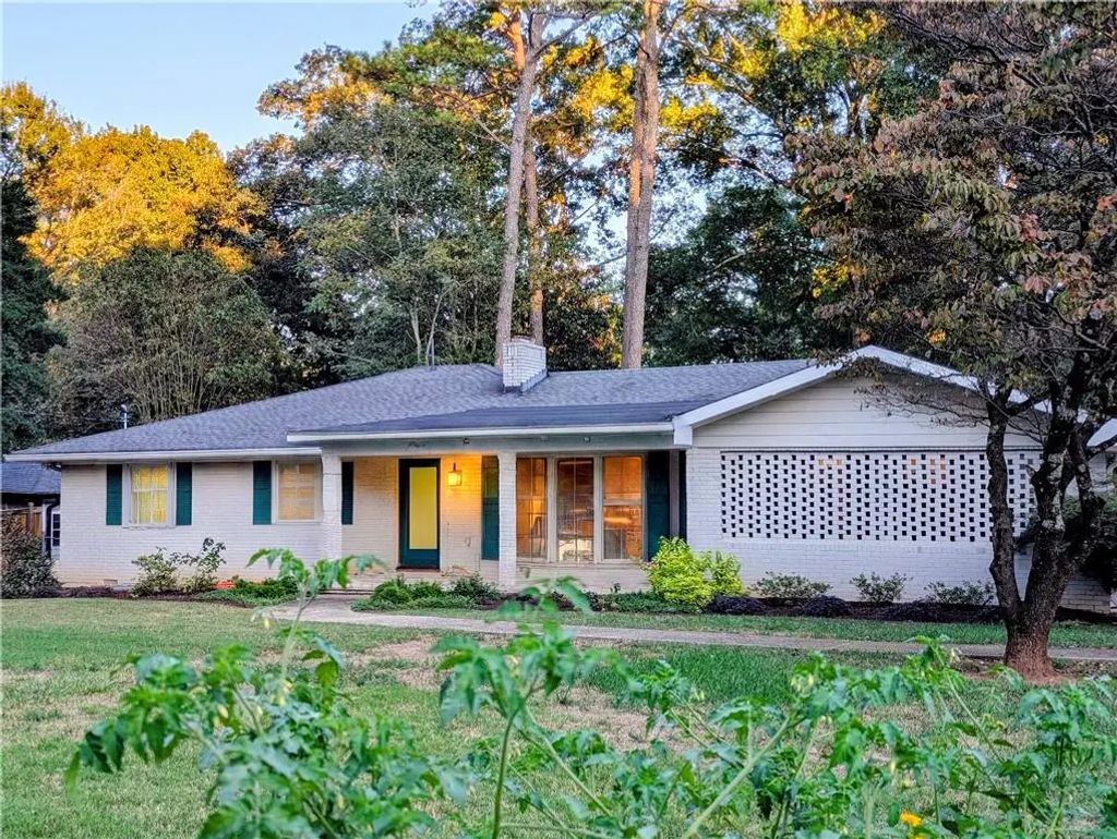 1086 Chatsworth Drive, Avondale Estates