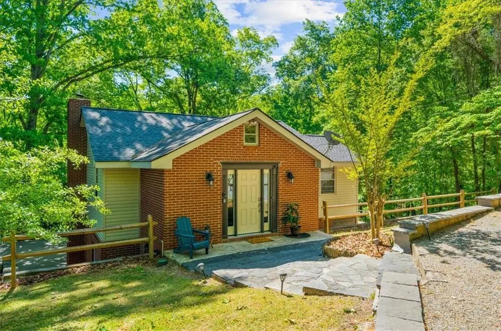 9670 Lee Circle, Gainesville