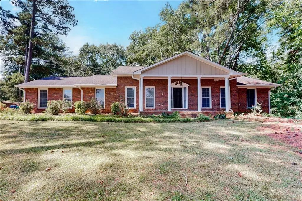 304 W Lakeshore Drive, Carrollton