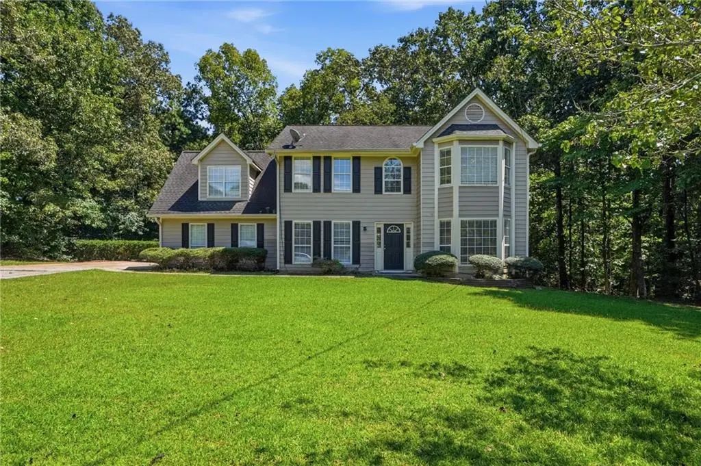 5785 Shoal Creek Drive, Douglasville