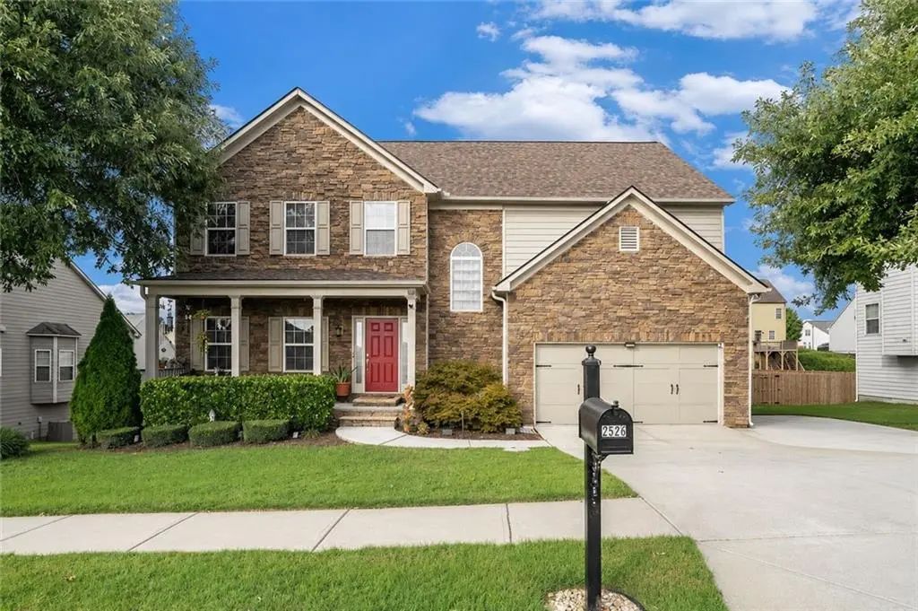 2526 Olney Falls Drive, Braselton