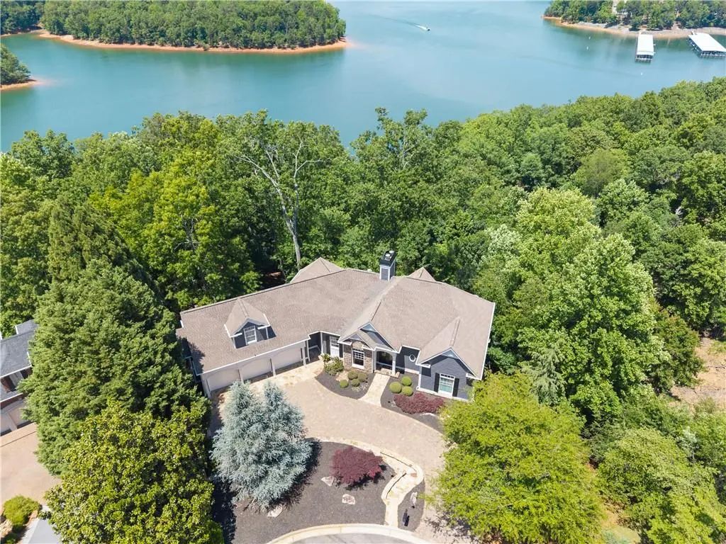 3546 Lake Breeze Lane, Gainesville