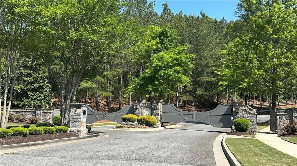 307 Timberview Trail, Alpharetta
