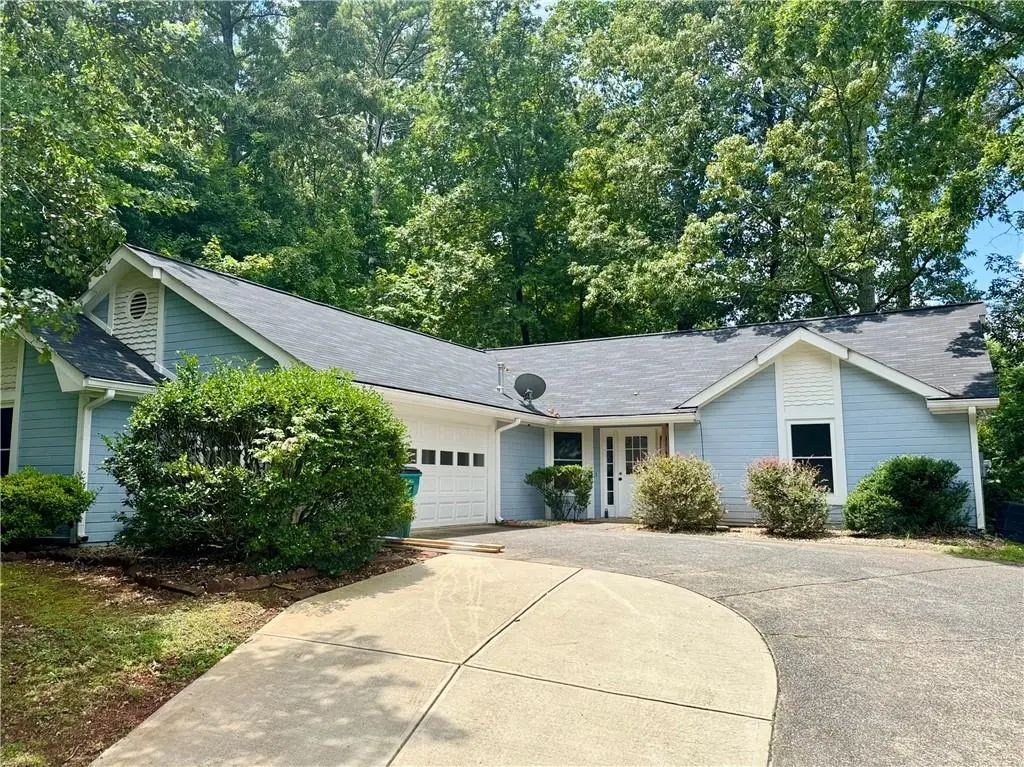 471 Springfield Drive, Woodstock