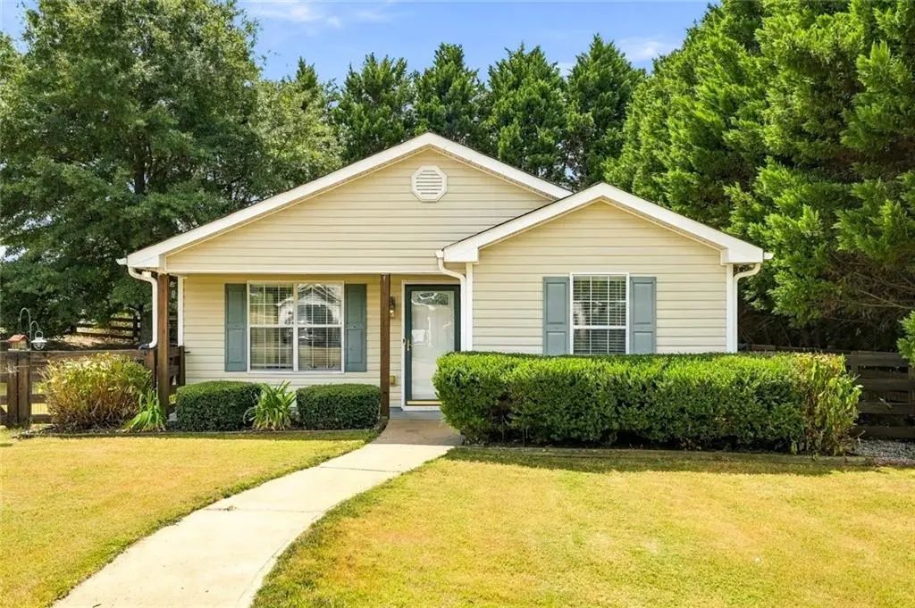 306 Dove Point, Social Circle