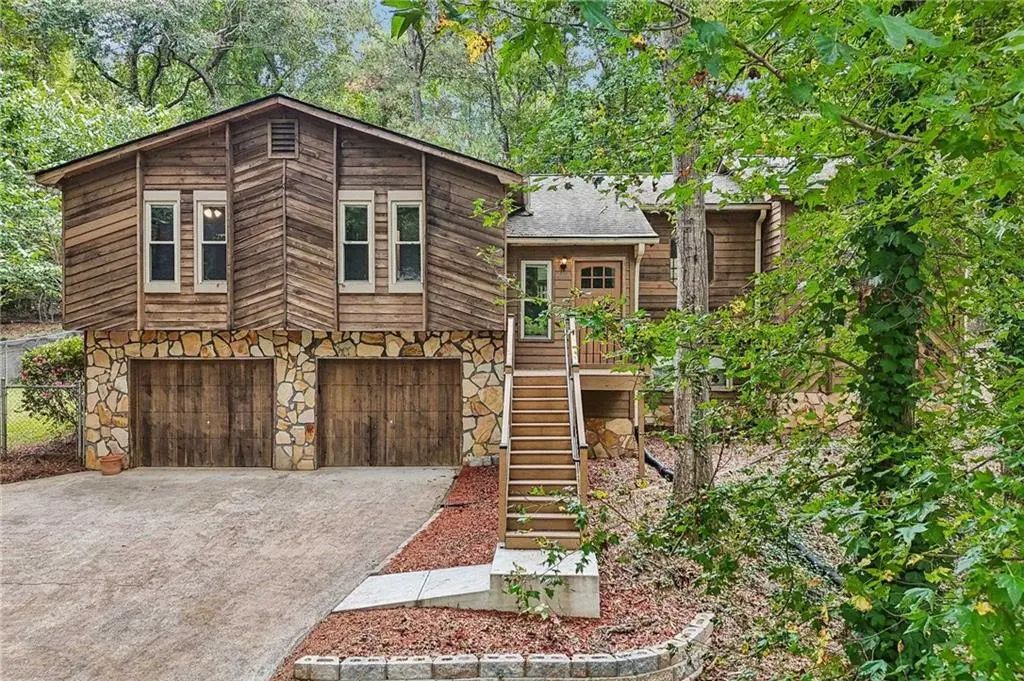 231 Sabrina Court, Woodstock