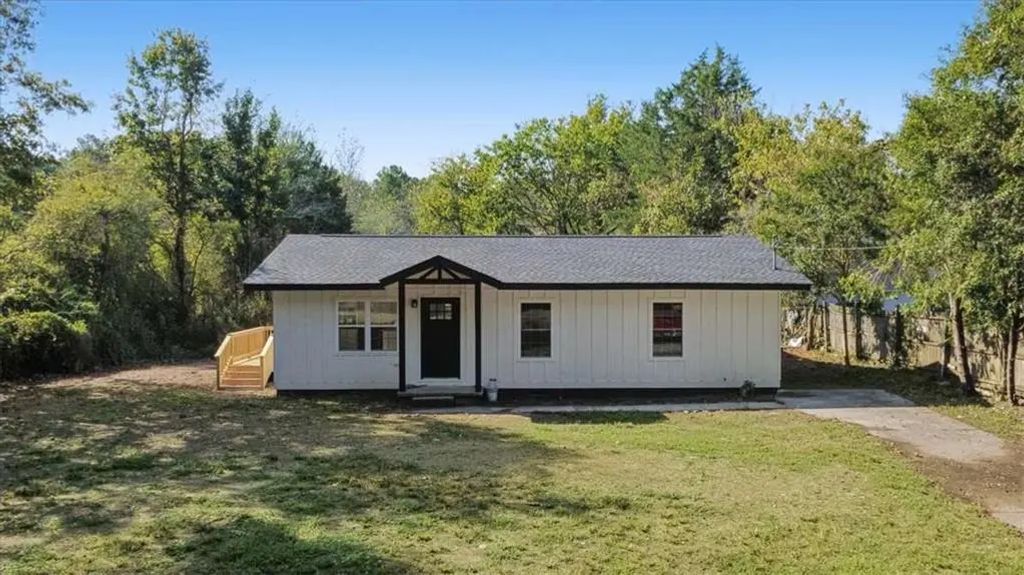 396 Price Road, Rome