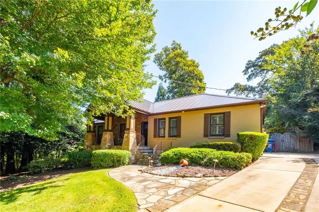 1661 Geary Drive Nw, Atlanta