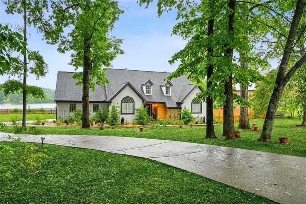 1229 Park Place Drive, Jonesboro