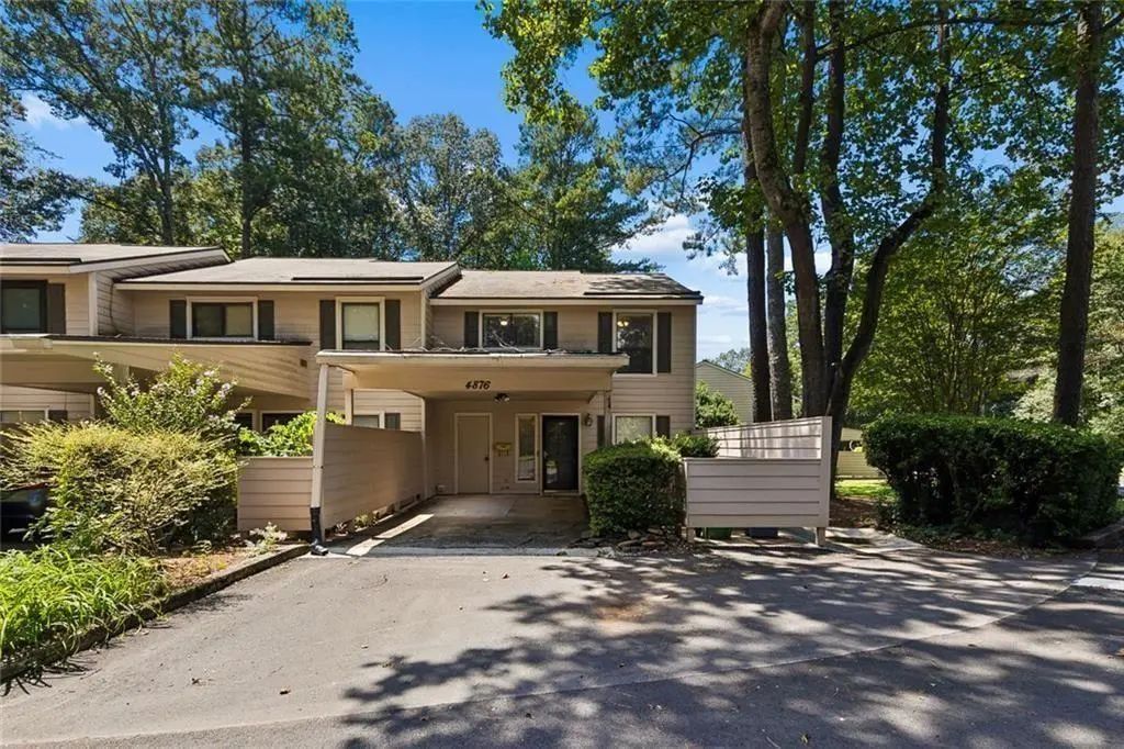 4876 Twin Lakes Trail, Atlanta