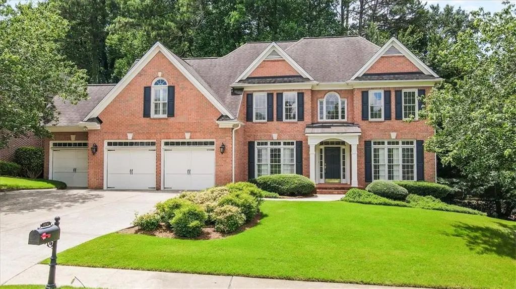 2036 Kinsmon Drive, Marietta