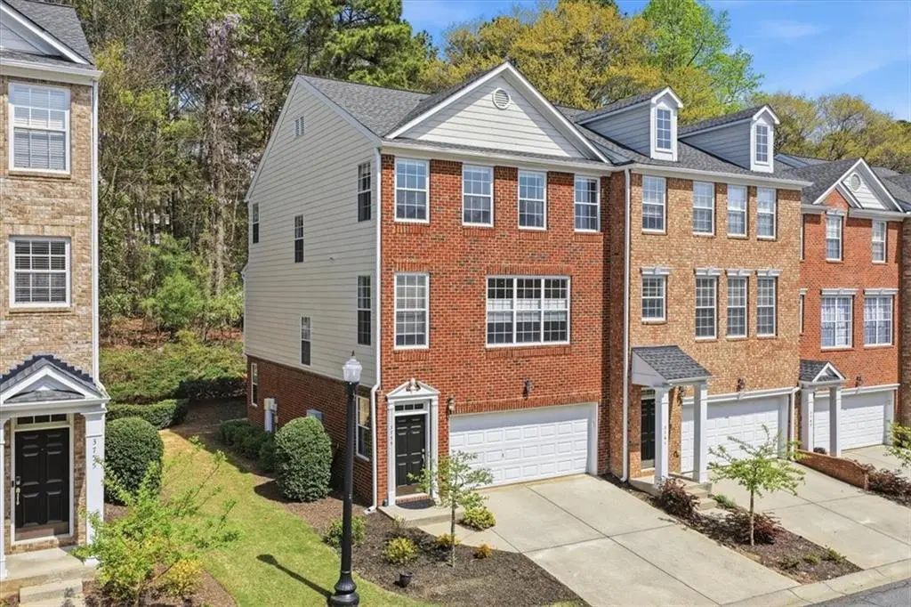 Unit 3 - 3759 Chattahoochee Summit Drive Se, Atlanta