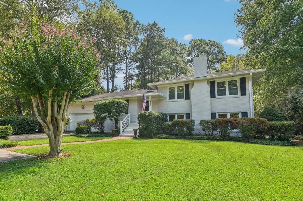 1356 Peachtree Battle Avenue, Atlanta