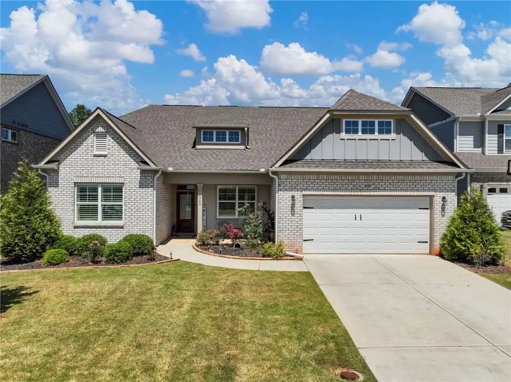 6940 Manchester Drive, Flowery Branch