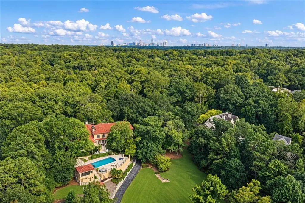 4338 Harris Trail Nw, Atlanta