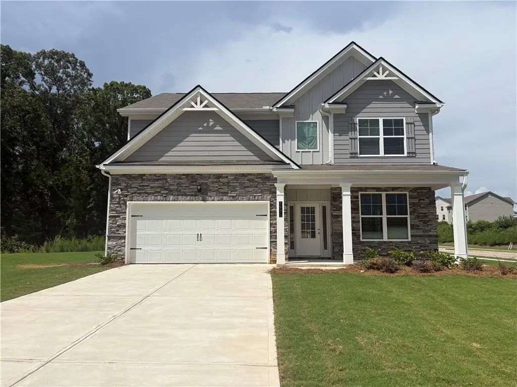 5933 Spring Way, Stonecrest