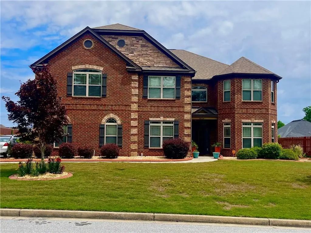 5626 Casa Blanca Lane, Atlanta