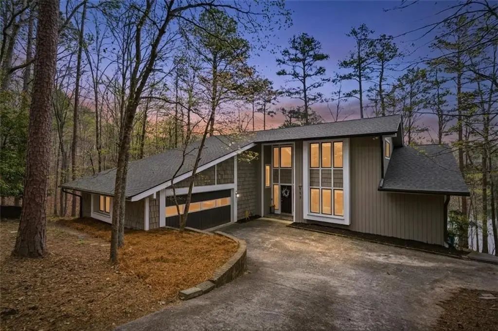 117 Klamath Court, Waleska