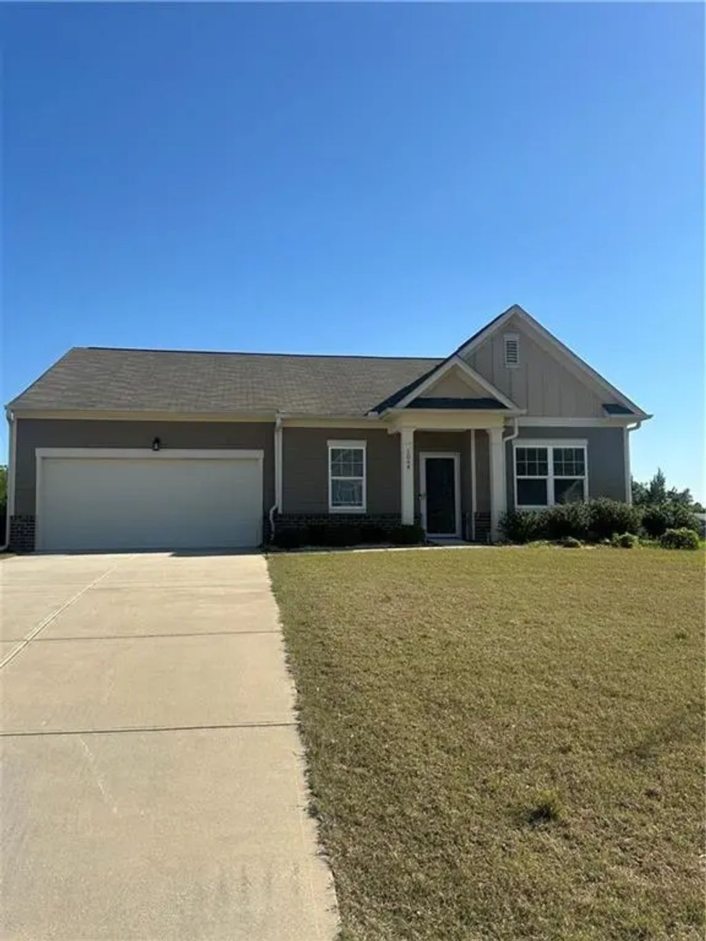1064 Coldwater Drive, Griffin