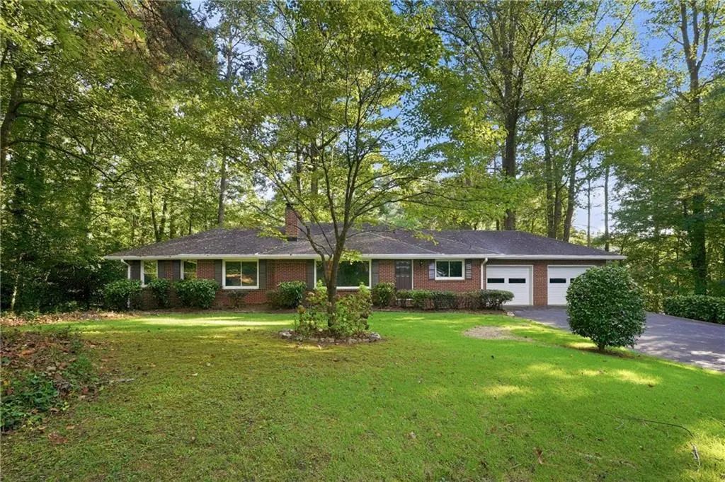 184 Wagon Way Sw, Lilburn
