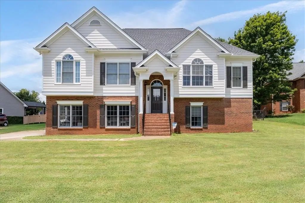 16 Berkshire Drive Nw, Cartersville
