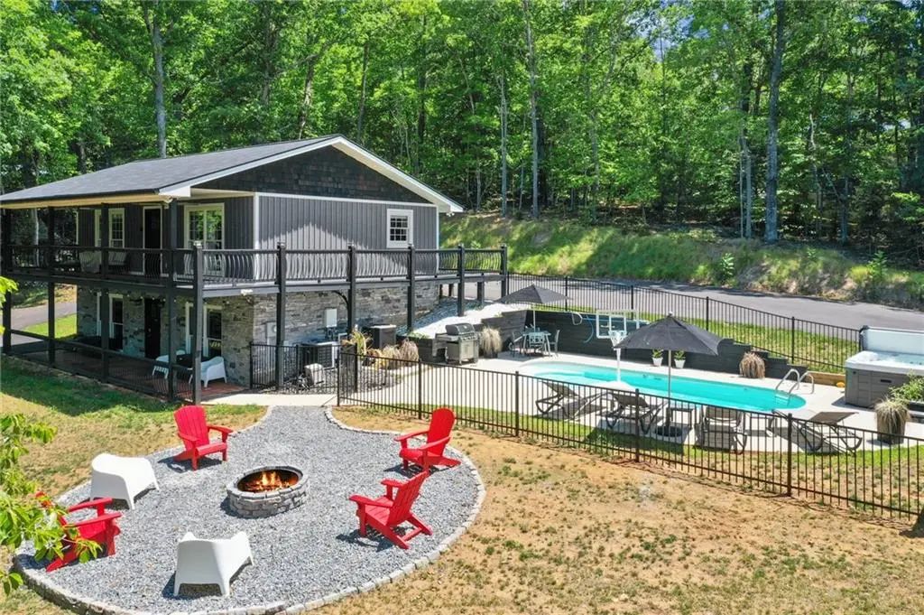 45 Sun Valley Dr, Mineral Bluff