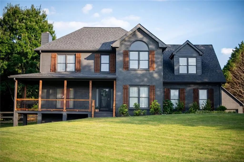 1940 Harvest Way, Loganville