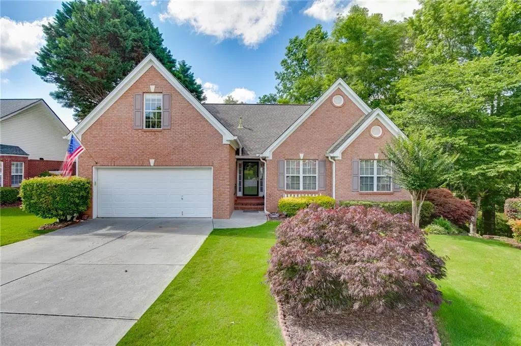 3335 Rivers End Place, Buford