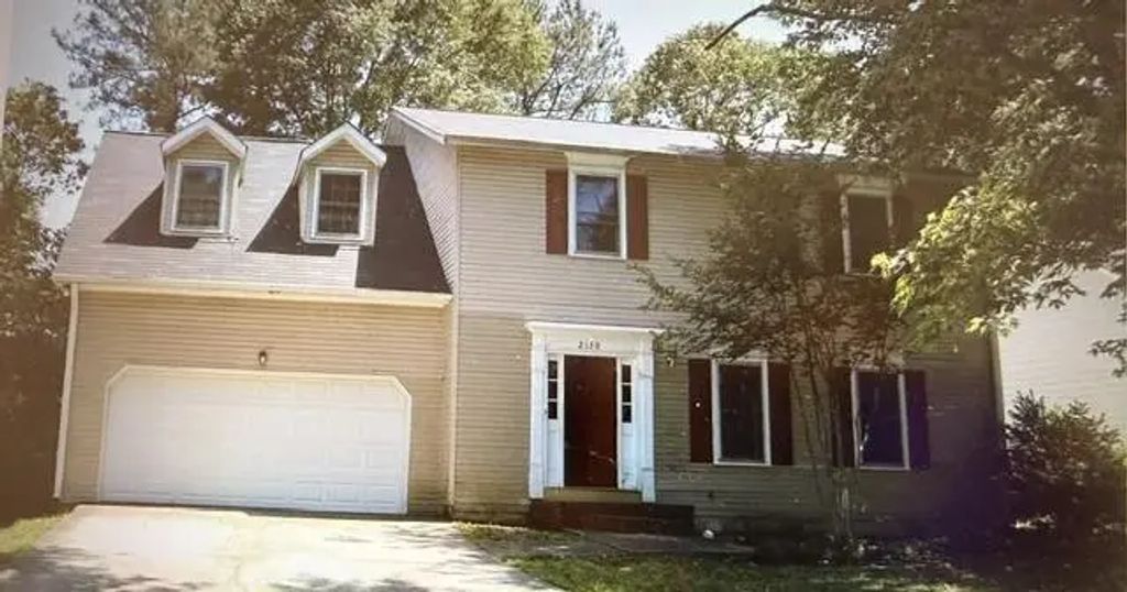 2130 Crescentview Drive, Lawrenceville