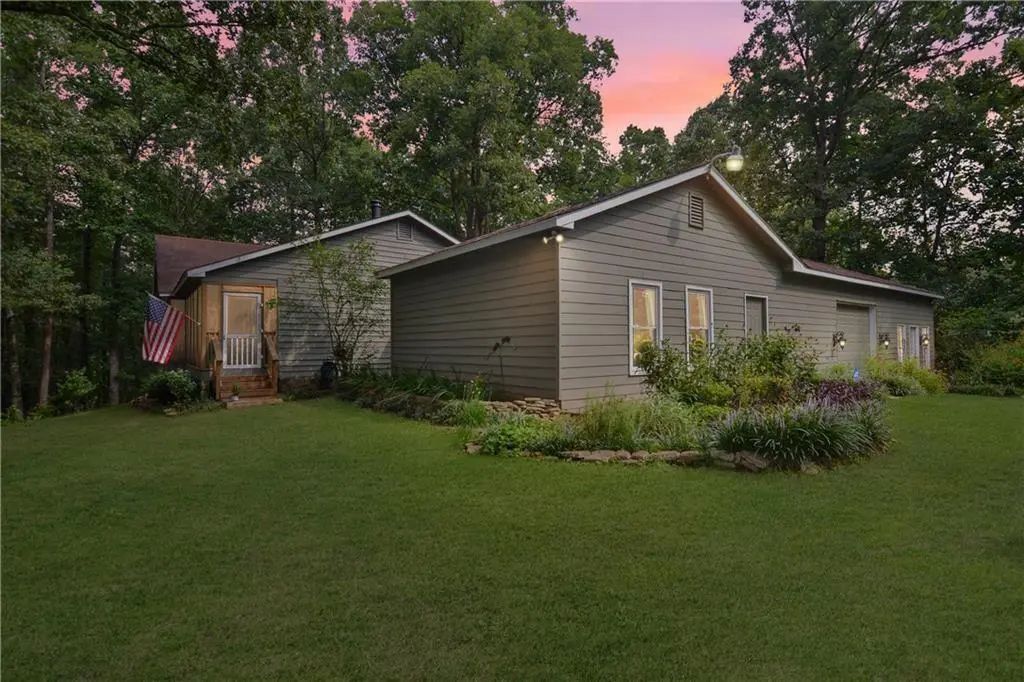 585 Lee Drive, Acworth