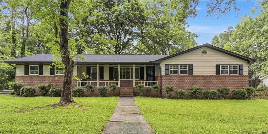 420 Creekview Court, Marietta