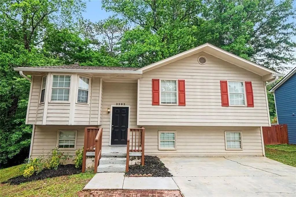 2292 Wilkins Cove, Decatur