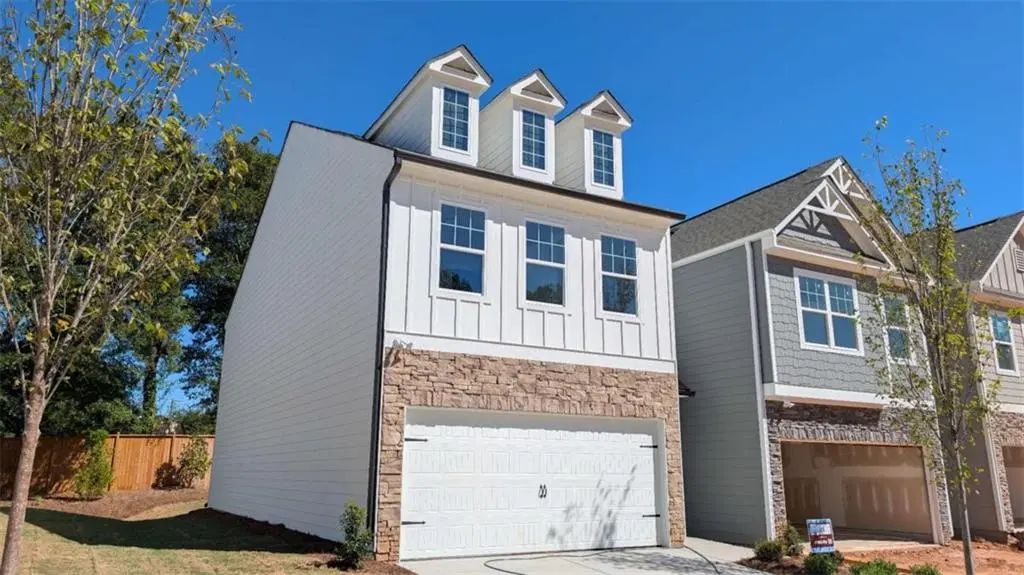 525 Hayes Lane, Canton