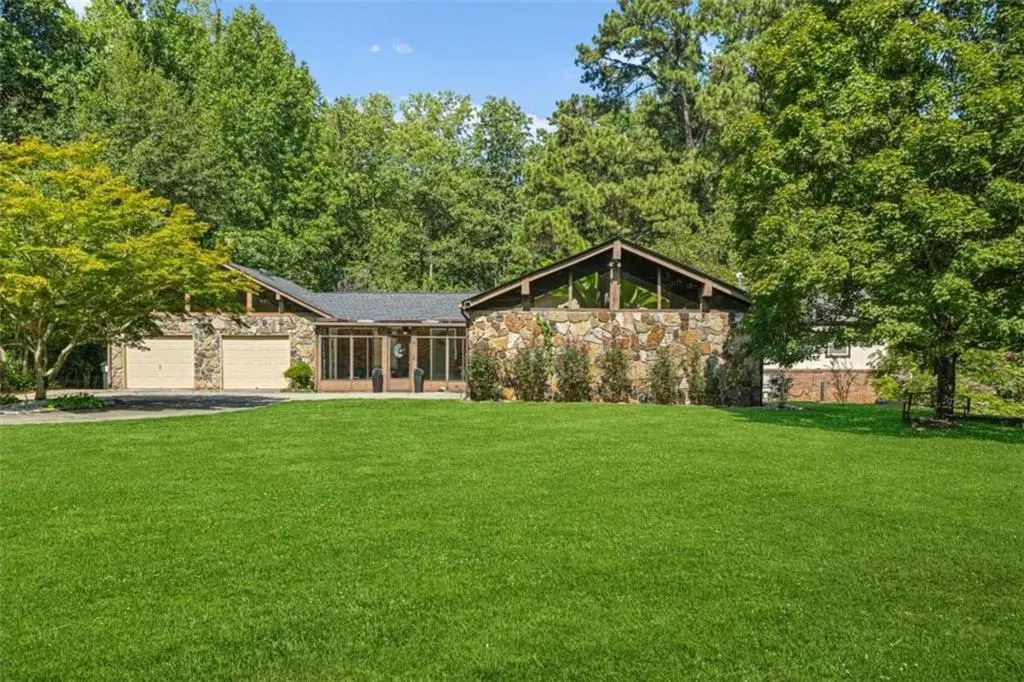 3627 Bright Star Road, Douglasville