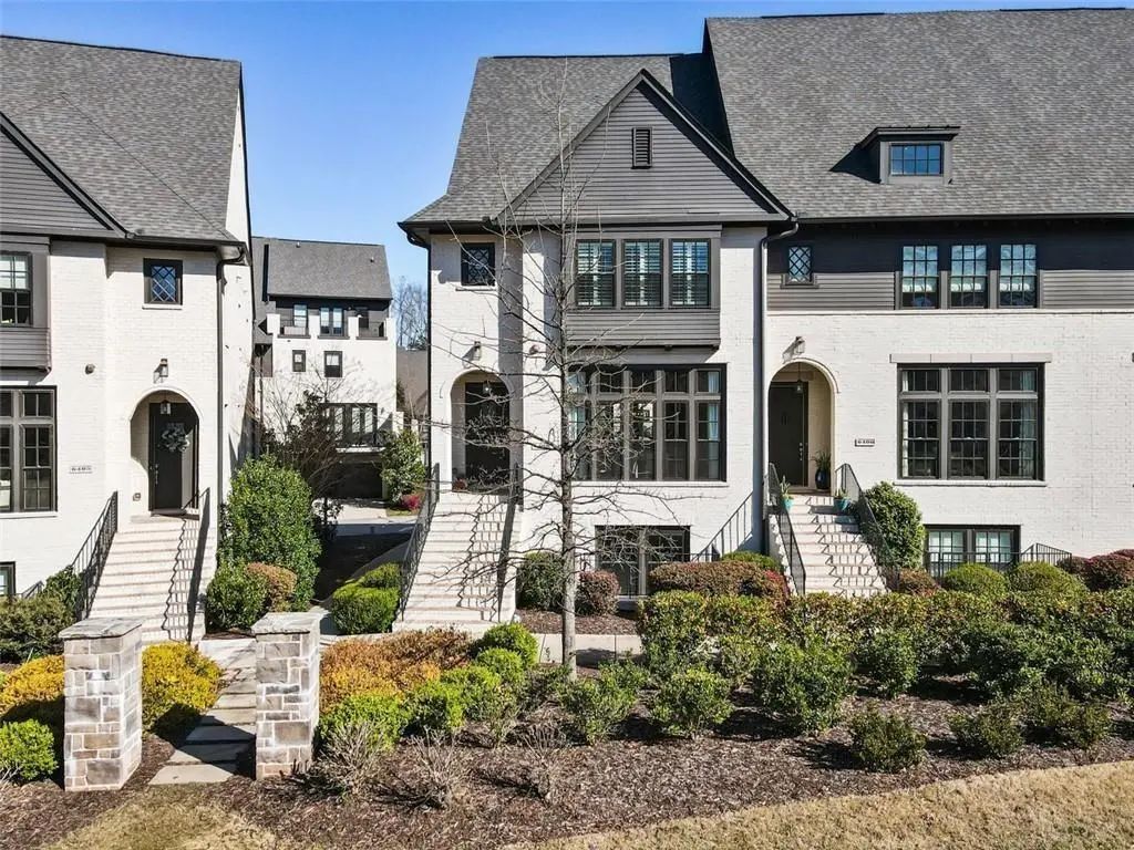 6408 Radiant Trace, Sandy Springs