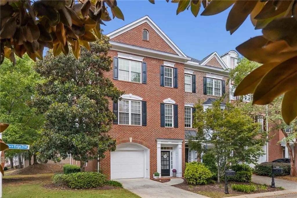 3201 Waters Edge Trail, Roswell