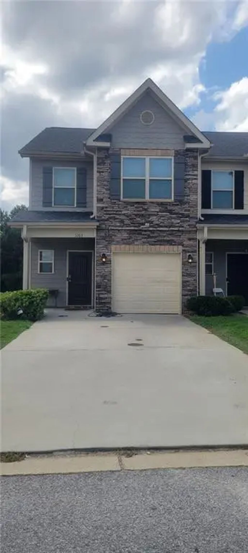 5263 Carrie Drive, Morrow